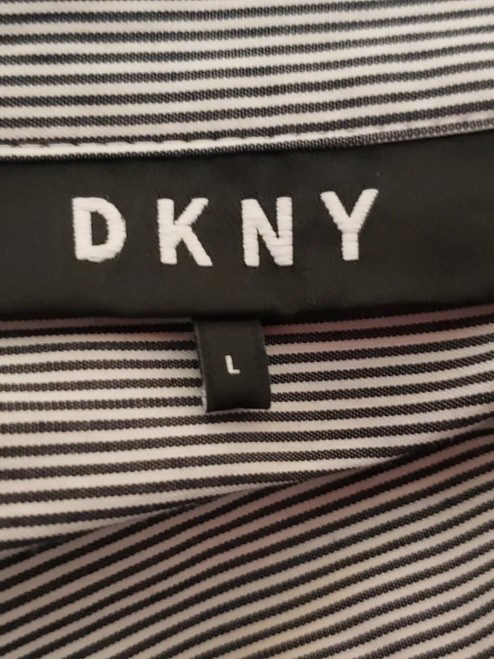 DKNY Patchwork Mix Print Top L Office Preppy Monochrome Witchy Goth Alt Moody LS - Picture 6 of 8